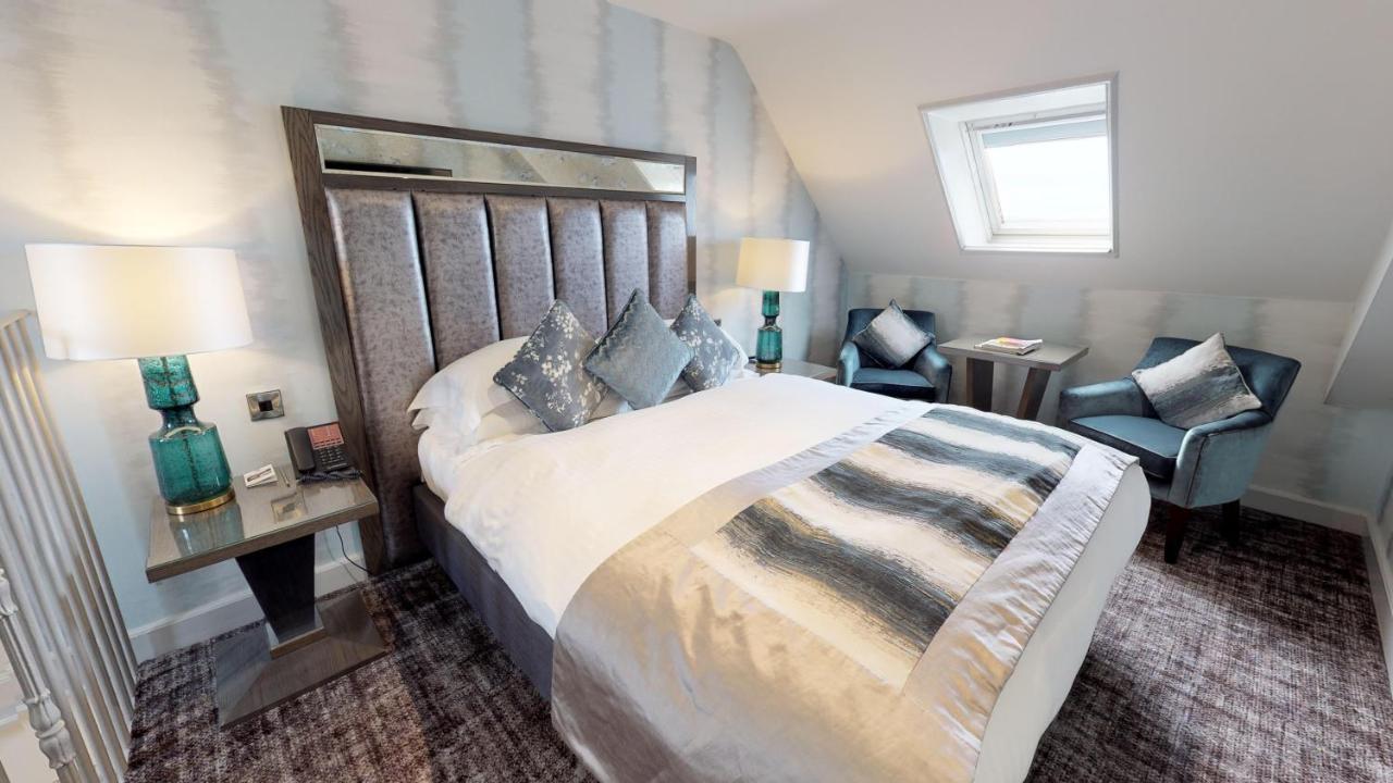 Grosvenor Pulford Hotel & Spa Esterno foto